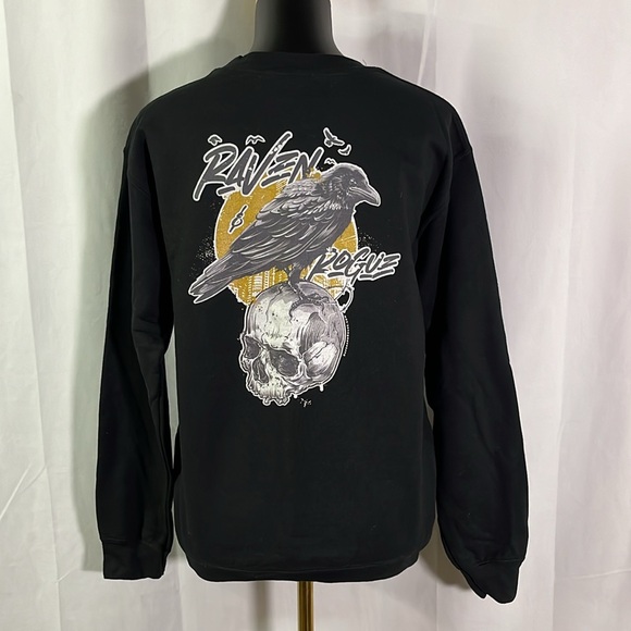 🛍 6 for $35 • Raven & Rogue Black Logo Graphic Crewneck Sweatshirt - Picture 1 of 16